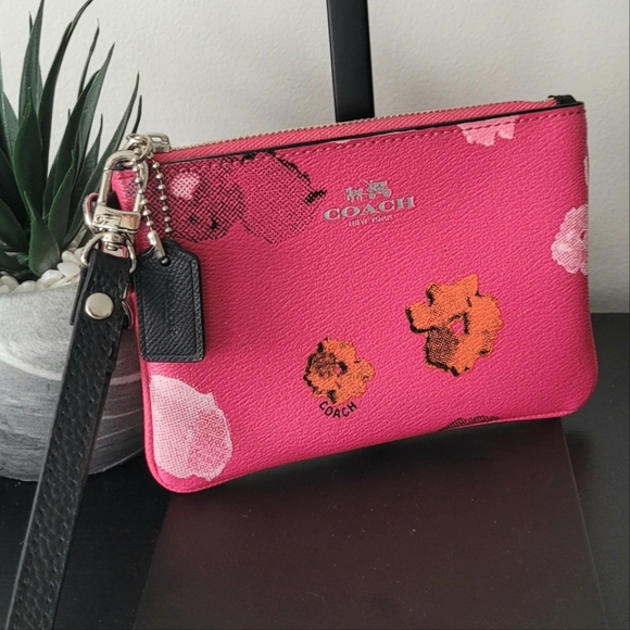 Coach Hot Pink Floral Wristlet - Picture 4 of 5